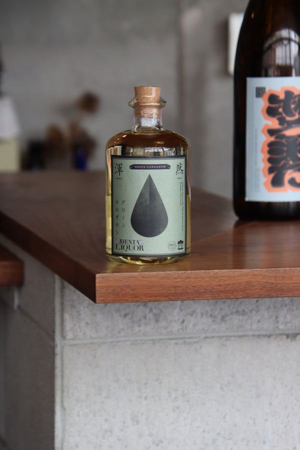 ORIENTAL LIQUOR / GREEN CARDAMON